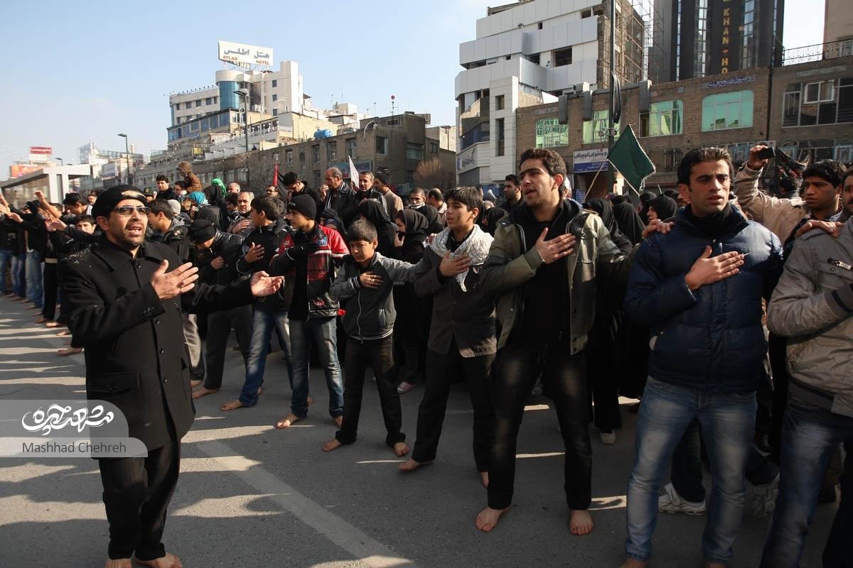 «کمکیرفتن» سنت حسنه که عشق حسین(ع) را در دلها تازه میکند «کمکیرفتن» سنت حسنه که عشق حسین(ع) را در دلها تازه میکند