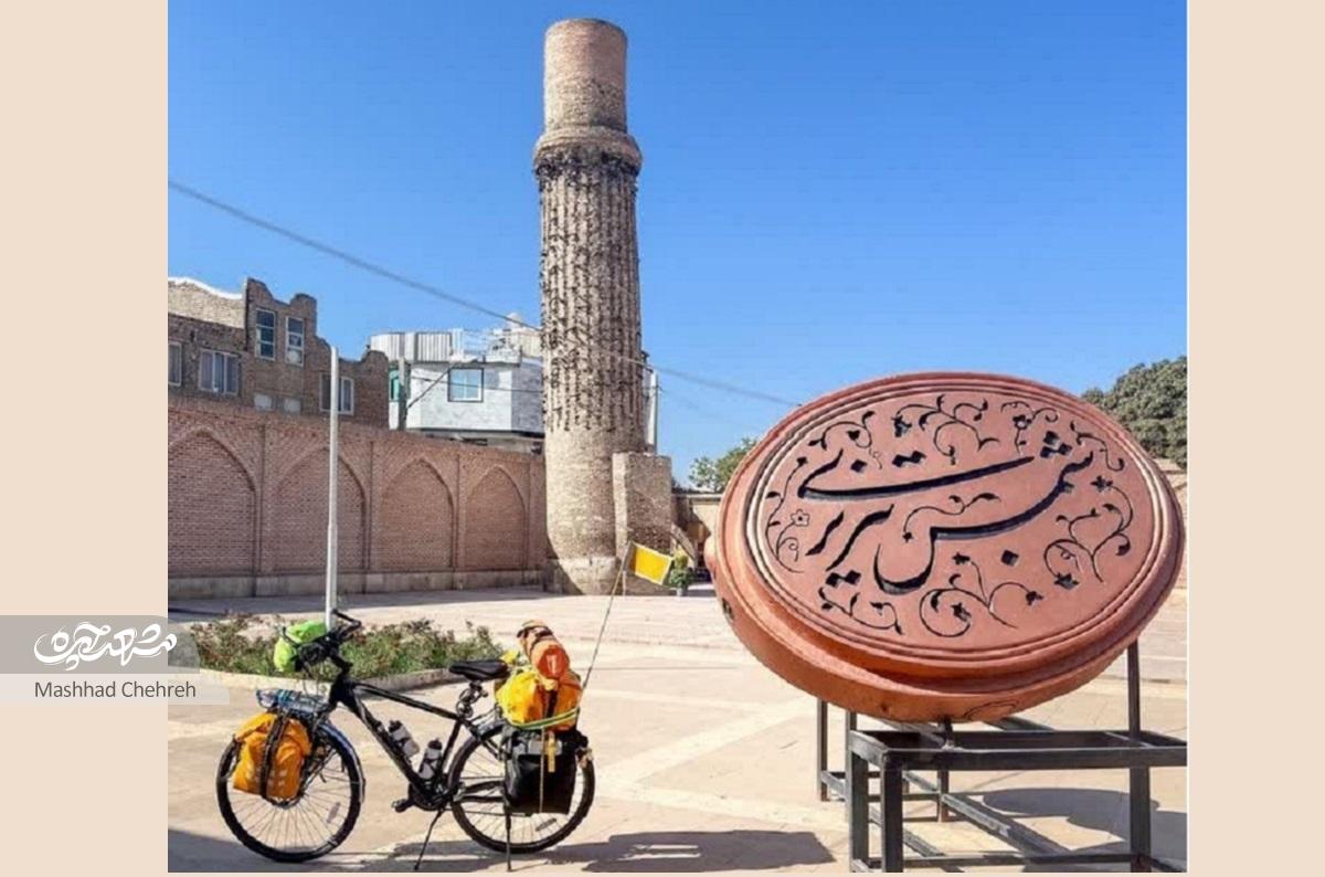 ورزشکار محله رسالت در یک سفر ۳۵ روزه از توس تا قونیه، به دنبال ادای دینش به فردوسی حکیم بودپابه‌رکاب میان دو قله فرهنگ