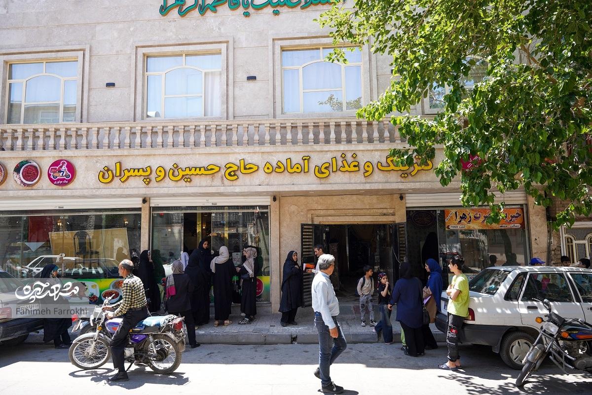 رستوران حسین بیابانی محلی برای آموزش حضوری بچه‌ها شده است