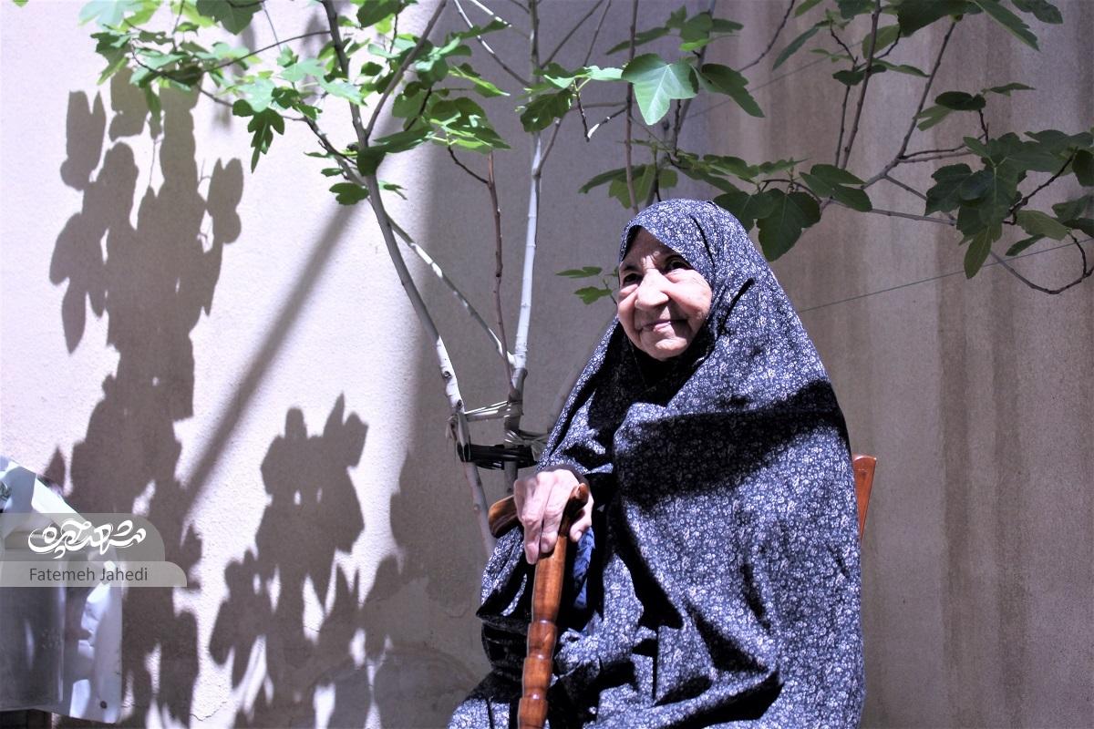 خاطره عجیب حضور رهبر شهید در خانه شهیدان بخشی‌زاده