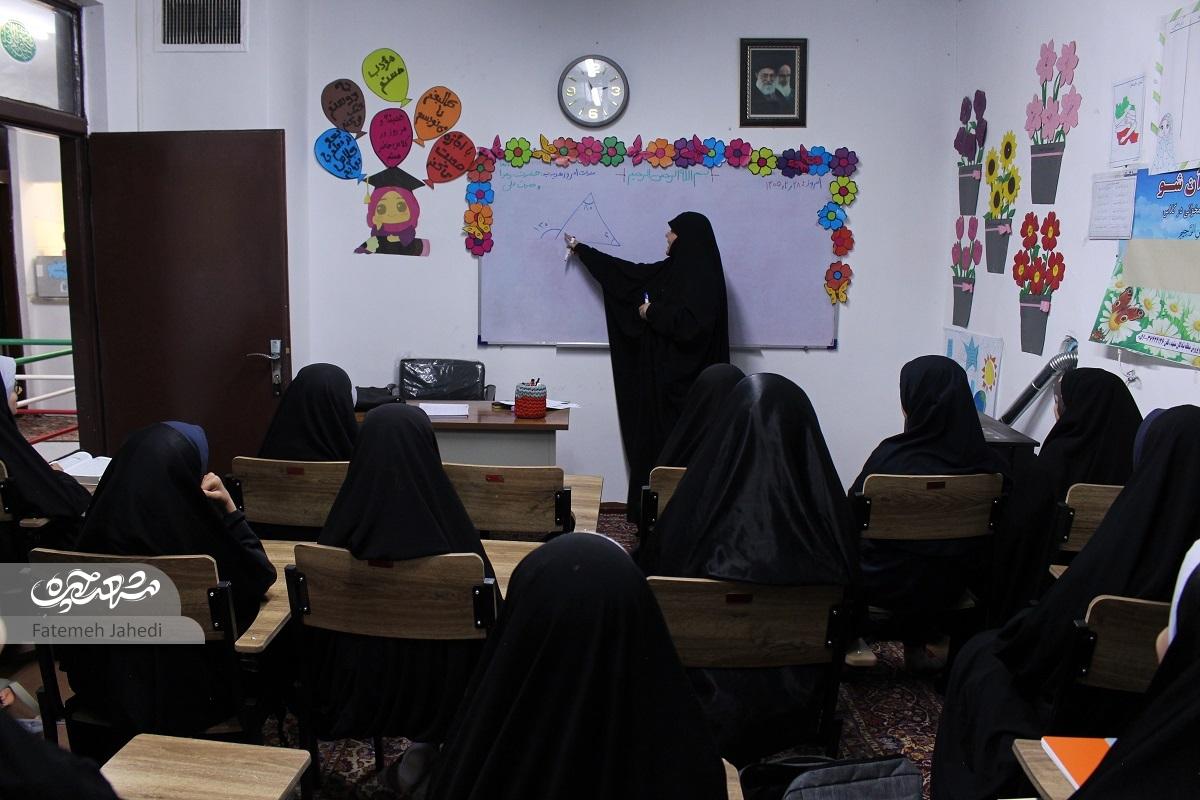مسیر موفقیت مدرسه تخصصی حفظ قرآن حضرت مهدی(عج) در محله خواجه‌ربیع