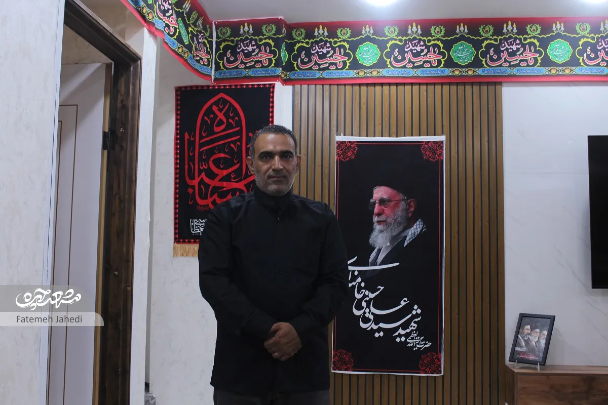 روح‌ا... قلی‌زاده که پدرش پیش از تولد او به شهادت رسیده بود، حالا در جنوب کشور از میهن دفاع می‌کند