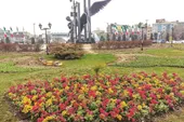 رسم بود که تخم&zwnj;مرغ هفت&zwnj;سین را روی آینه می&zwnj;گذاشتیم