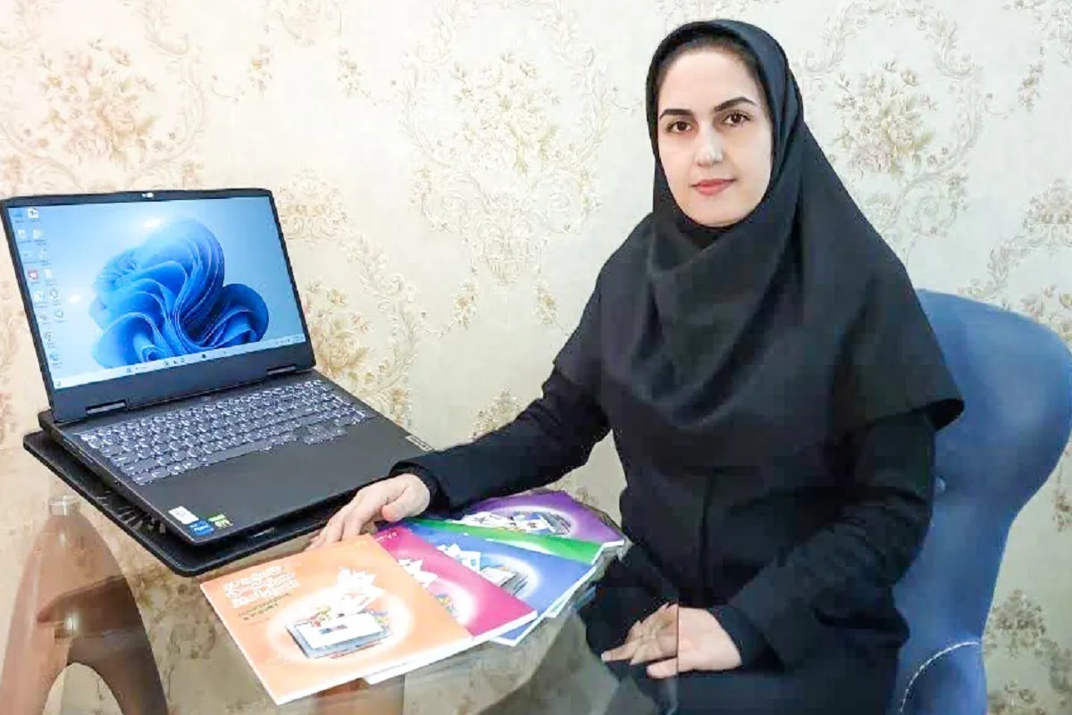 آموزش رایانه با نقاشی و شعر