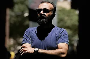 img-profile-author