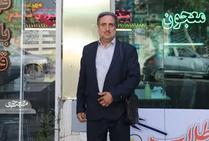 خانواده غفوری‌مقدم بستنی دقت را به هویت مشهد تبدیل کردند