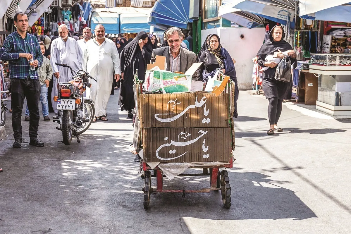 پاهایم را گرفت، امّا بخشیدمش