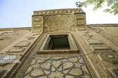 زنگ خطر نابودی خانه تاریخی اکبرزاده به صدا درآمده است