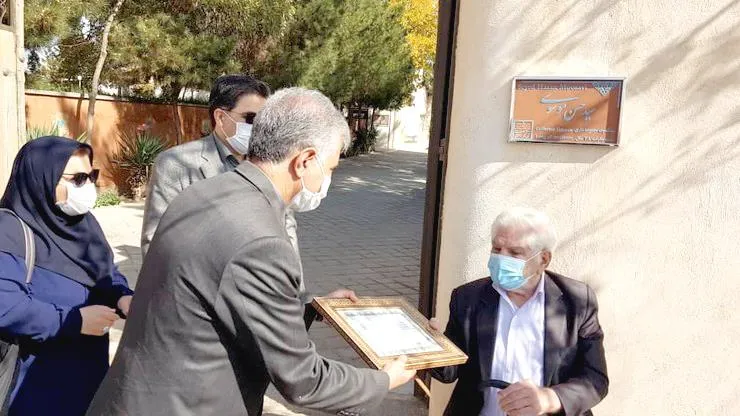 سیدحسن موسوی مجموعه‌دار اشیای عتیقه