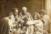 زنان مشهدی ۱۱۷ سال پیش بساط شیره&zwnj;کش خانه&zwnj;ها را برچیدند
