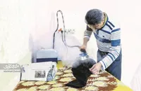 چرخ‌های این کارگاه به دست نیازمندان می‌چرخد