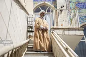 معلم دیروز، امام جماعت امروز