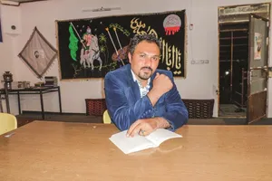img-profile-author
