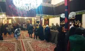 لباس&zwnj;های نو هدیه مسجد محبان&zwnj;الحسین(ع) به کودکان