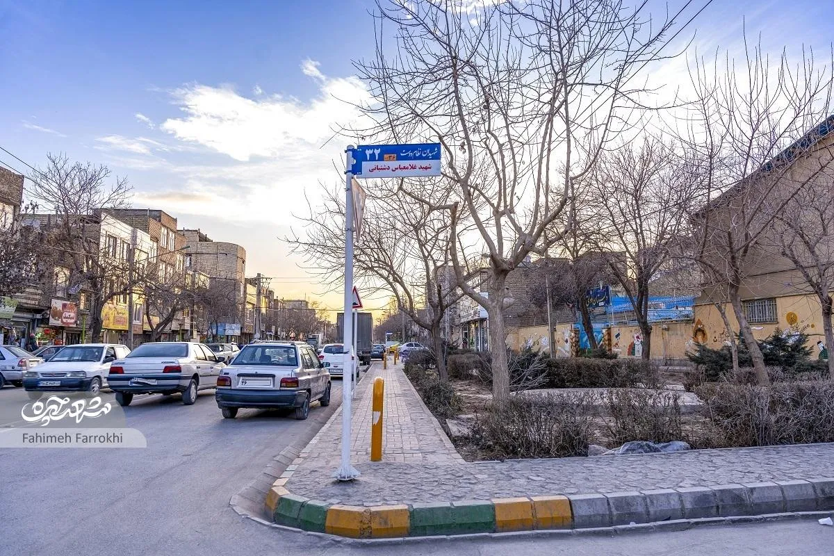 شاهراه پرتردد عباس‌آباد