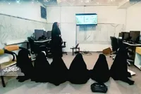 دختران محله بالاخیابان، سقای میهمانان تشییع رهبری شدند