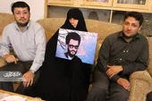 شهيد موسوي قوچاني فهرستی از نیازمندان محله تهیه کرده بود