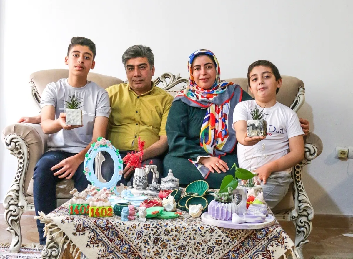 رنگ بهار در کارگاه خانگی خانواده محمدپور