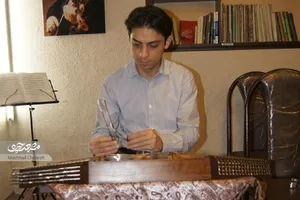 img-profile-author