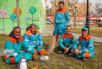 پاکبانانی که بعد از ۲۰ سال، جارویشان را به زمین گذاشتند