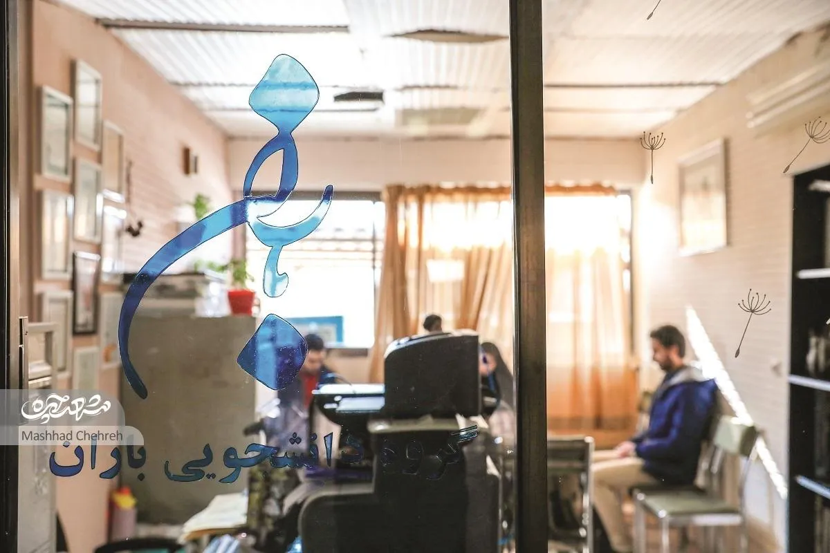 دانشجویانِ دستگیر دانش‌آموزان