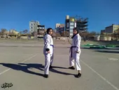 خواهران کاراته&zwnj;کار محله رضاییه به مشکلات زندگی فن می&zwnj;زنند