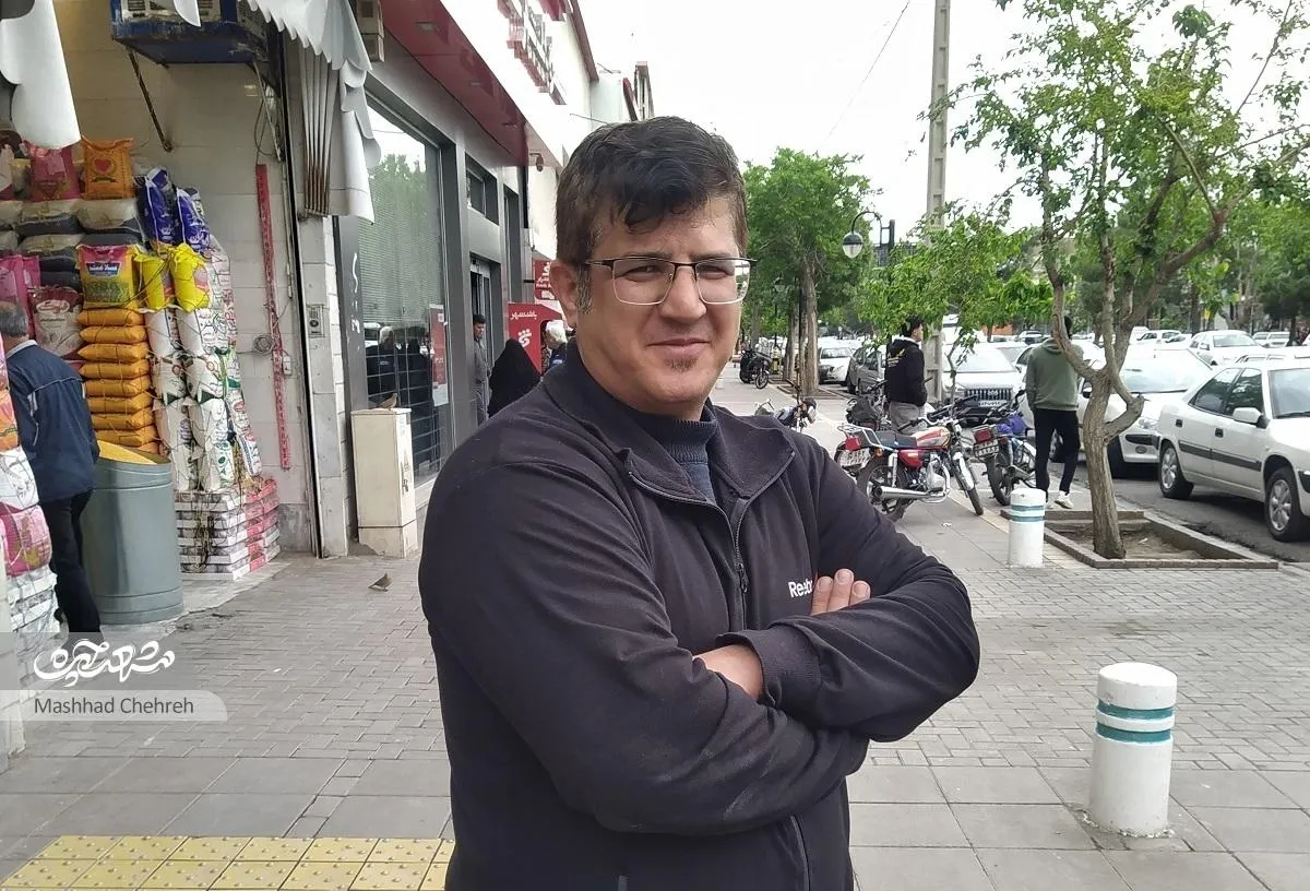 دریافت اخبار جبهه از پای تلفن نارنجی خانواده شادفر
