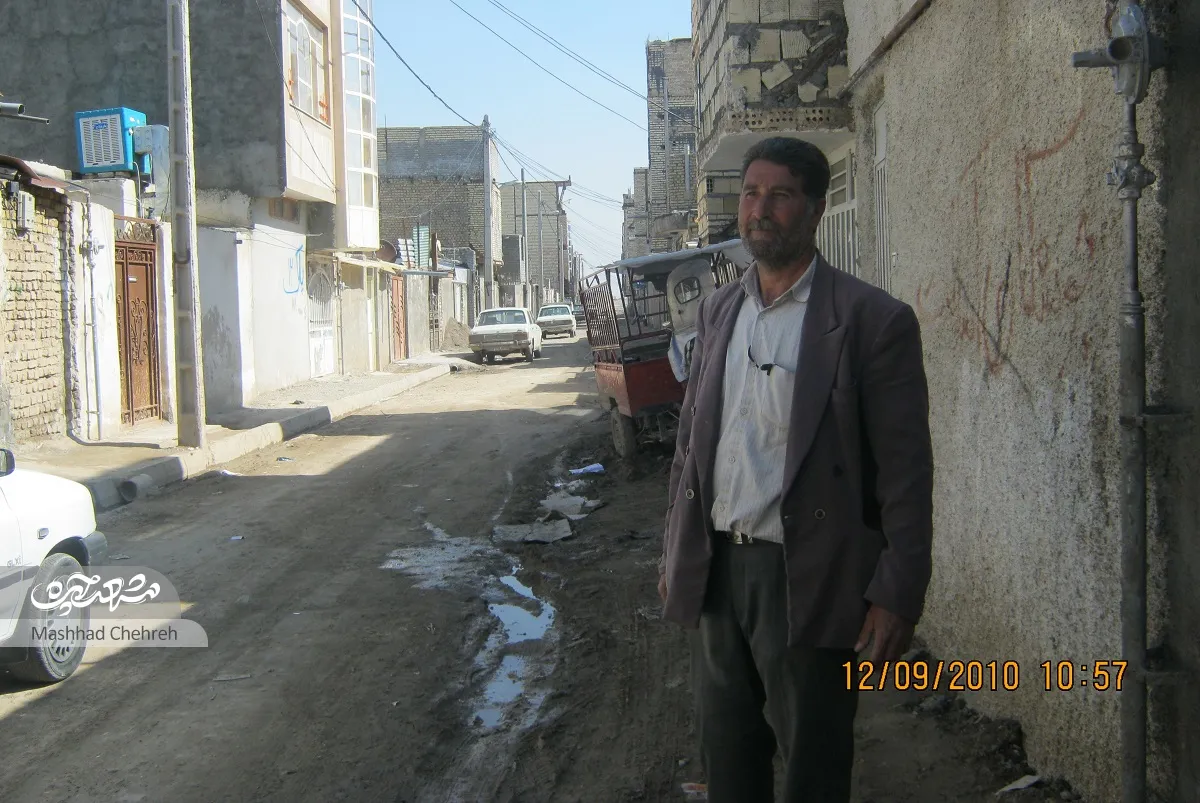 محمدزارع 12 همسايه‌اش را در «نیکروز» صاحبخانه كرده است؛