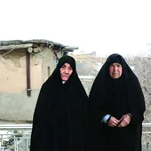 کامیون&zwnj;دارها زنان پناه گرفته در حیاط منازل را از مهلکه نجات دادند