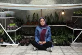 وقتی با یک گل بهار می&zwnj;شود! 