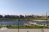 خانه کردن بهار در کنار رودخانه