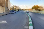 باغبانی همسایه&zwnj;ها در یک معبر