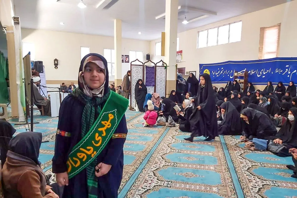 ندبه‌های مهدوی با تشویق نوجوانان