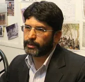 جمع&zwnj;آوری خاطرات شهدا در موسسه &laquo;موج&zwnj;های بی&zwnj;قرار&raquo;