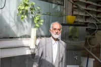 حل مشکل مسکن جوانان مهر مادر با کمک علی فاتح 