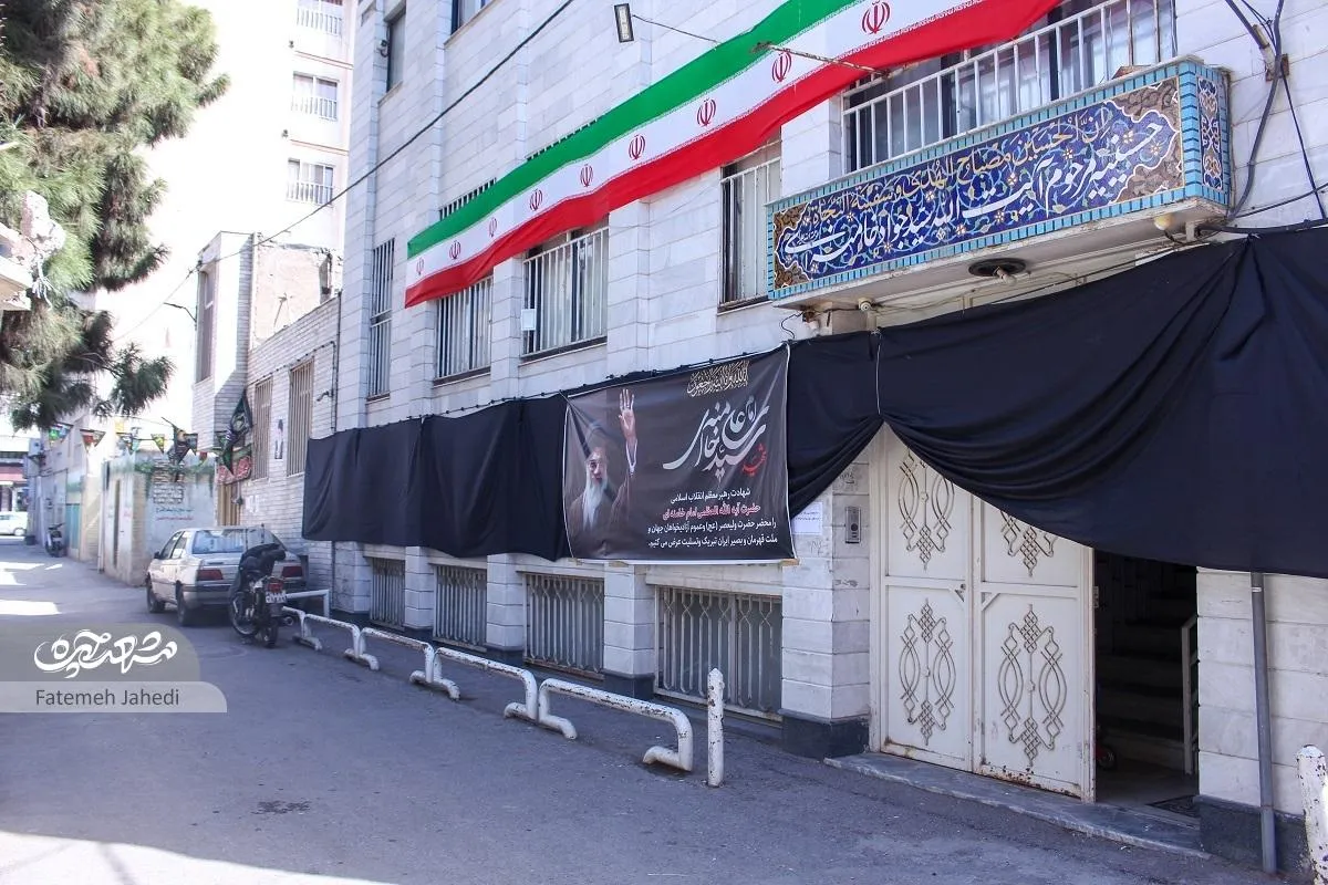 عزاداری همسایگان رهبرشهید ایران در محله سرشور