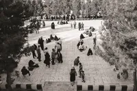 گرانی خانه آخرت در خواجه ربیع