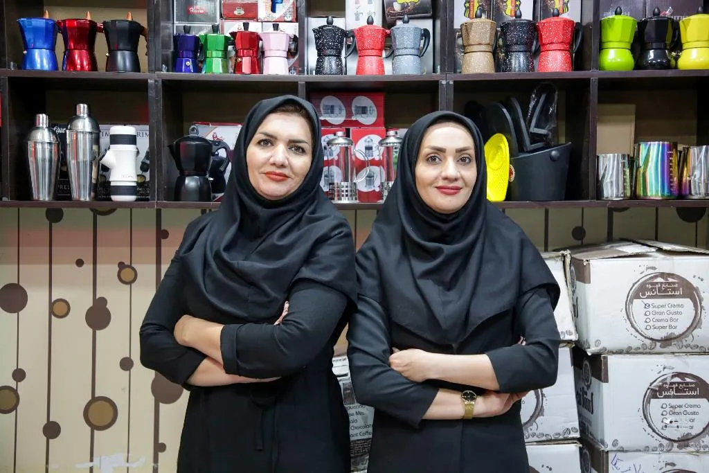 پگاه و مرجان کاشانی