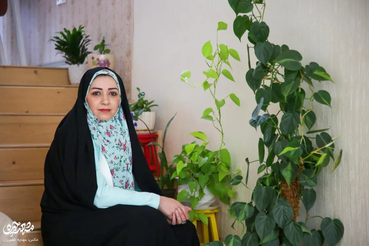 فائزه چشمه‌سنگی