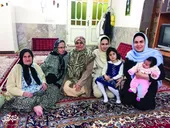 مادربزرگ یک قرنی محله جاهدشهر 4نسل را پرورش داده است