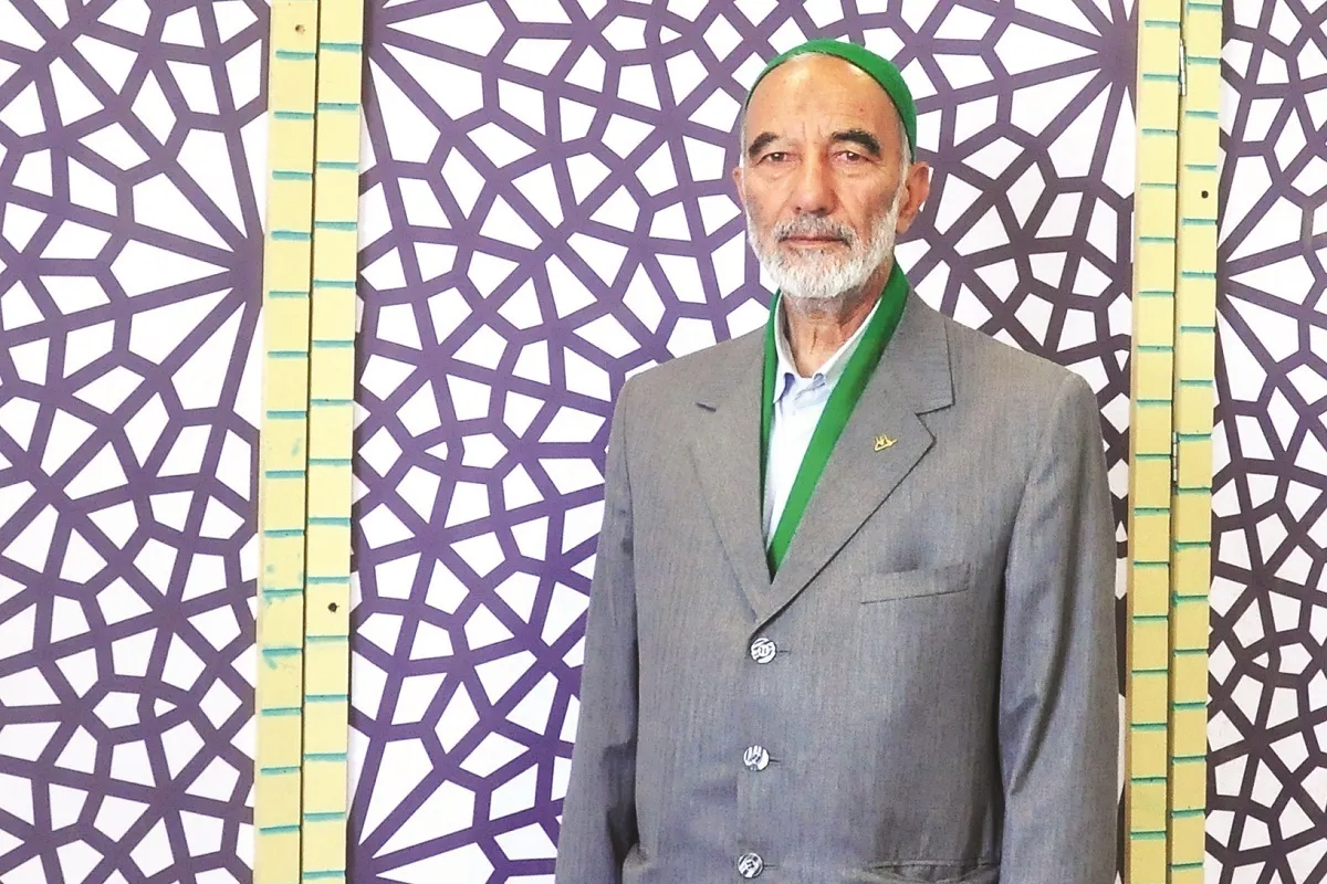 کشمیری، بنیان‌گذار جلسات قرآن مکتب جعفری