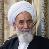 حجت&zwnj;الاسلام رجایی&zwnj;خراسانی معلم قدیمی مدرسه توحید است