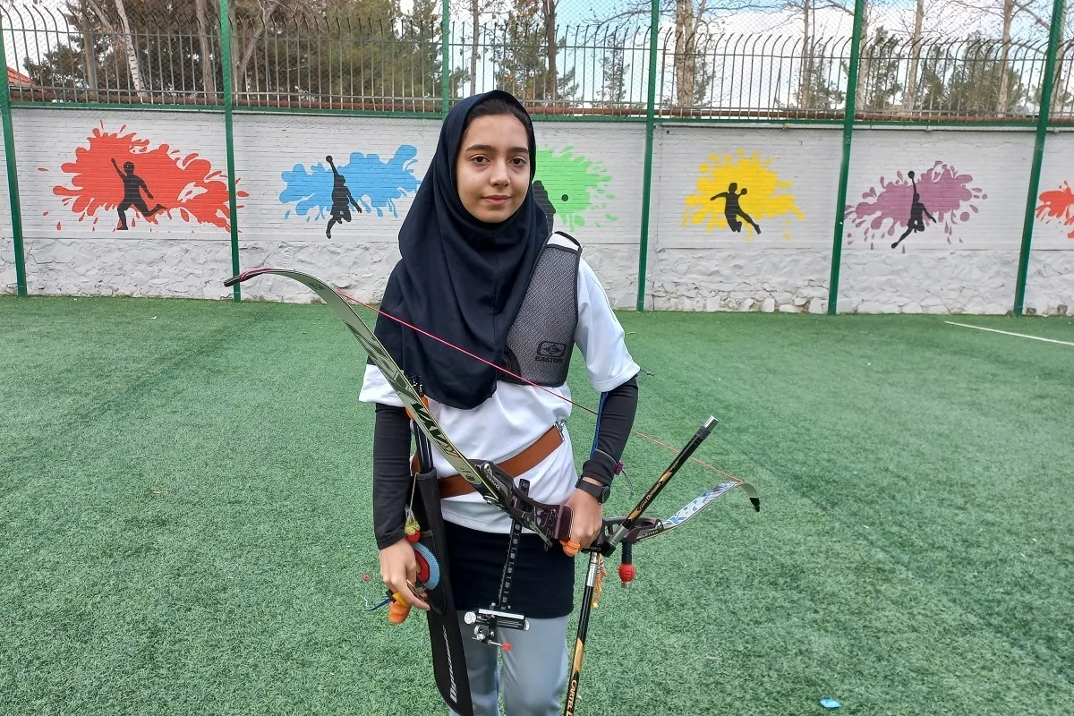 هلیا؛ دختر کمان‌دار مشهد