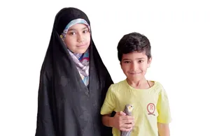 مهربانی وتواضع دستاورد حافظان کوچک قرآن