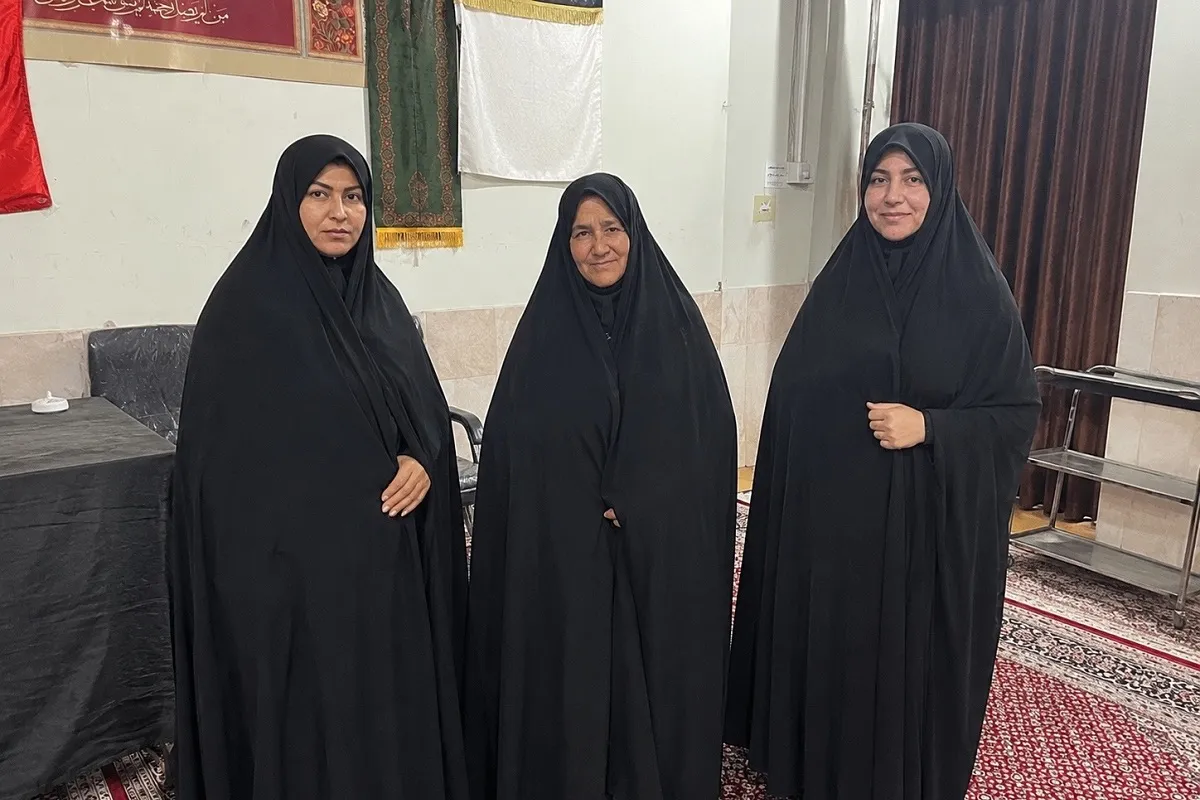 همسایه ها