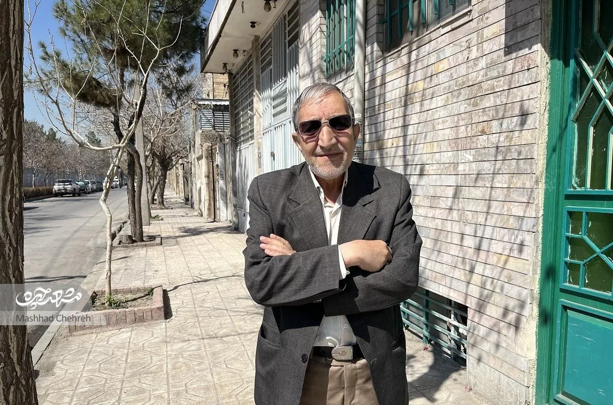 دست‌ودل‌بازی آقای خیابانی در کوچه آقامصطفی‌خمینی۴