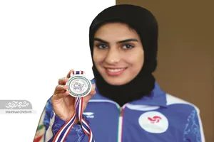 دختر دونده محله انقلاب