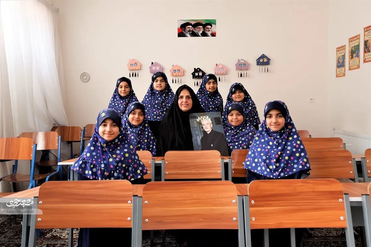  احمدعلی کُرُمی 