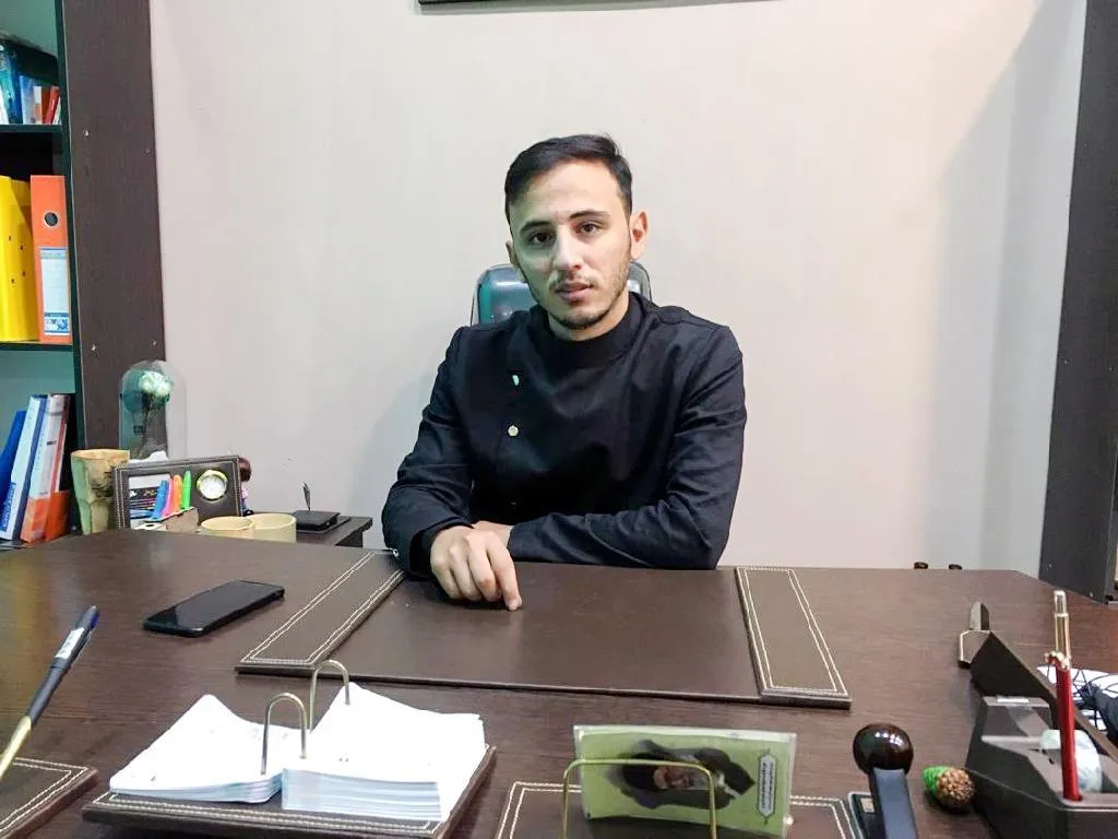 صادقی مجری