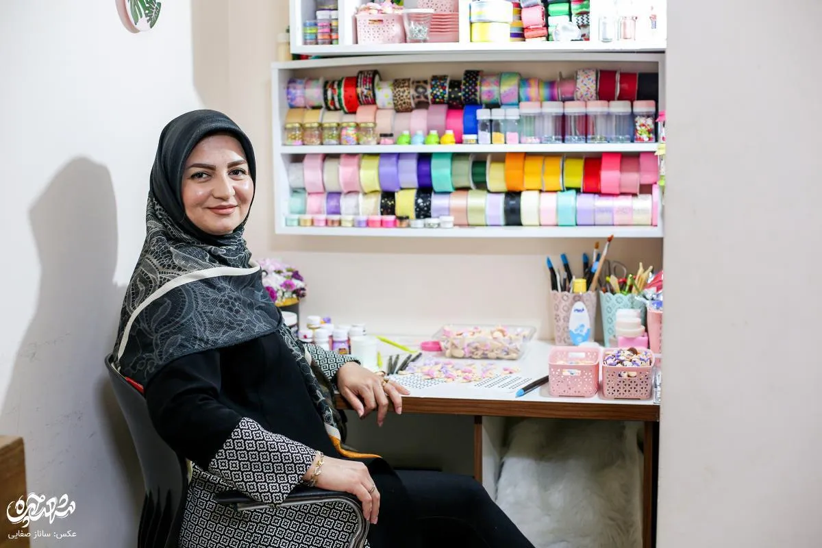 عکس بزرگ بالای صفحه